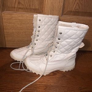 White Snow Boots